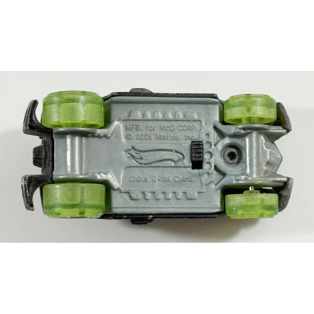 Hot Wheels RD-05 Toy Car Kids 1:64 Black Neon Green 2005 McDonalds Happy Meal